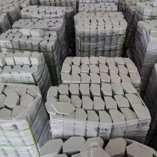 驻马店芝麻白石材冰裂纹，碎拼。