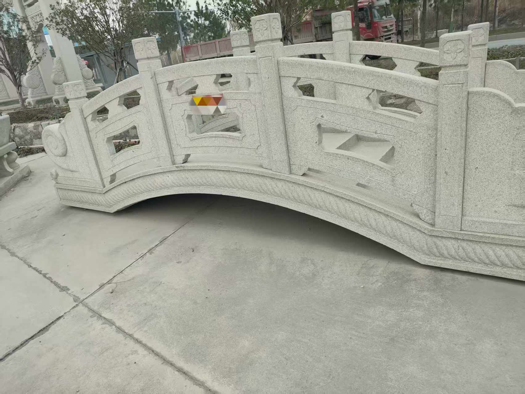 驻马店芝麻白拱桥，石桥