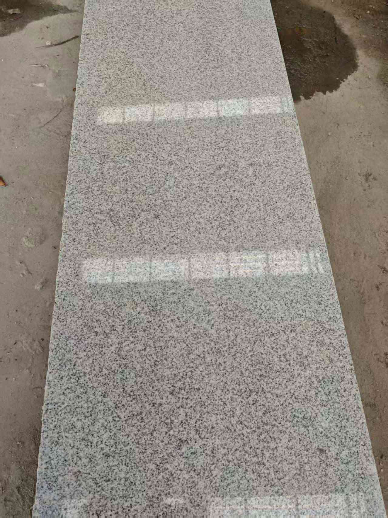 驻马店芝麻白光面毛板